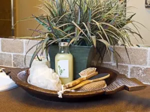 health-spa-in-hotel-room_fJtEcLFd