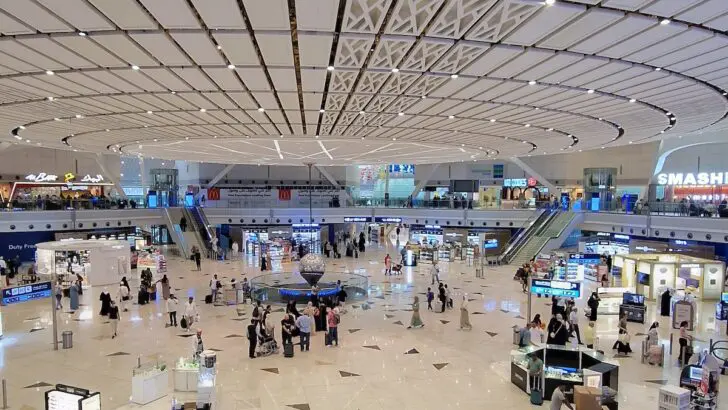 Jeddah Immigration at Jeddah international airport