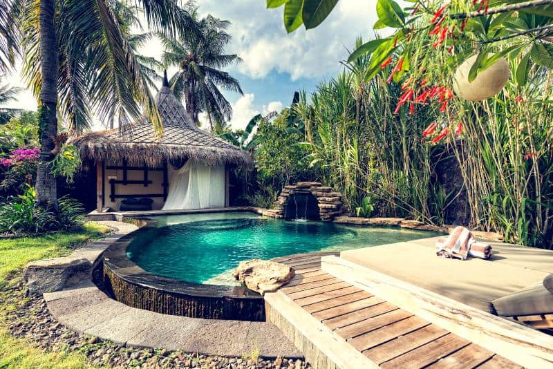 9 Amazing Muslim Friendly Villas in Lombok Indonesia To Book Right Now 