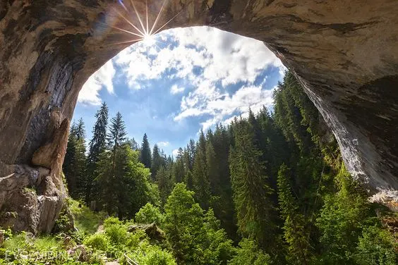 Places to Visit in Bulgaria / 10 Breathtaking Places You Cannot Believe Are in Bulgaria 