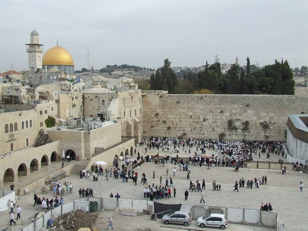 Three Exhilarating Reasons why visiting Jerusalem and Palestine Should be on your List 
