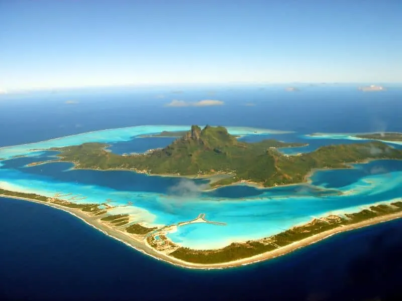10 Reasons to visit Bora Bora