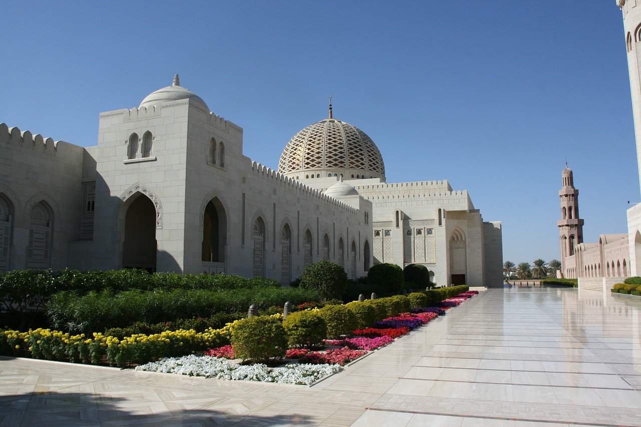 London To Oman for £250 in Ramadan, Perfect Option for Spending Ramadan in a Muslim country
