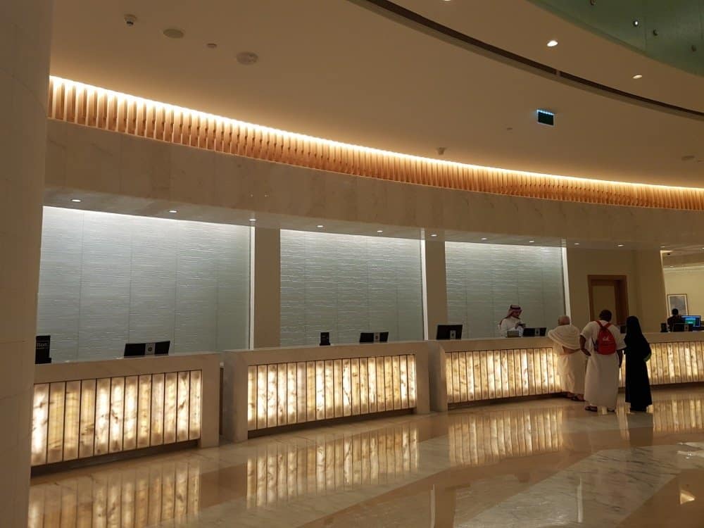 a photo of the lobby at hilton convention hotel makkah for umrah