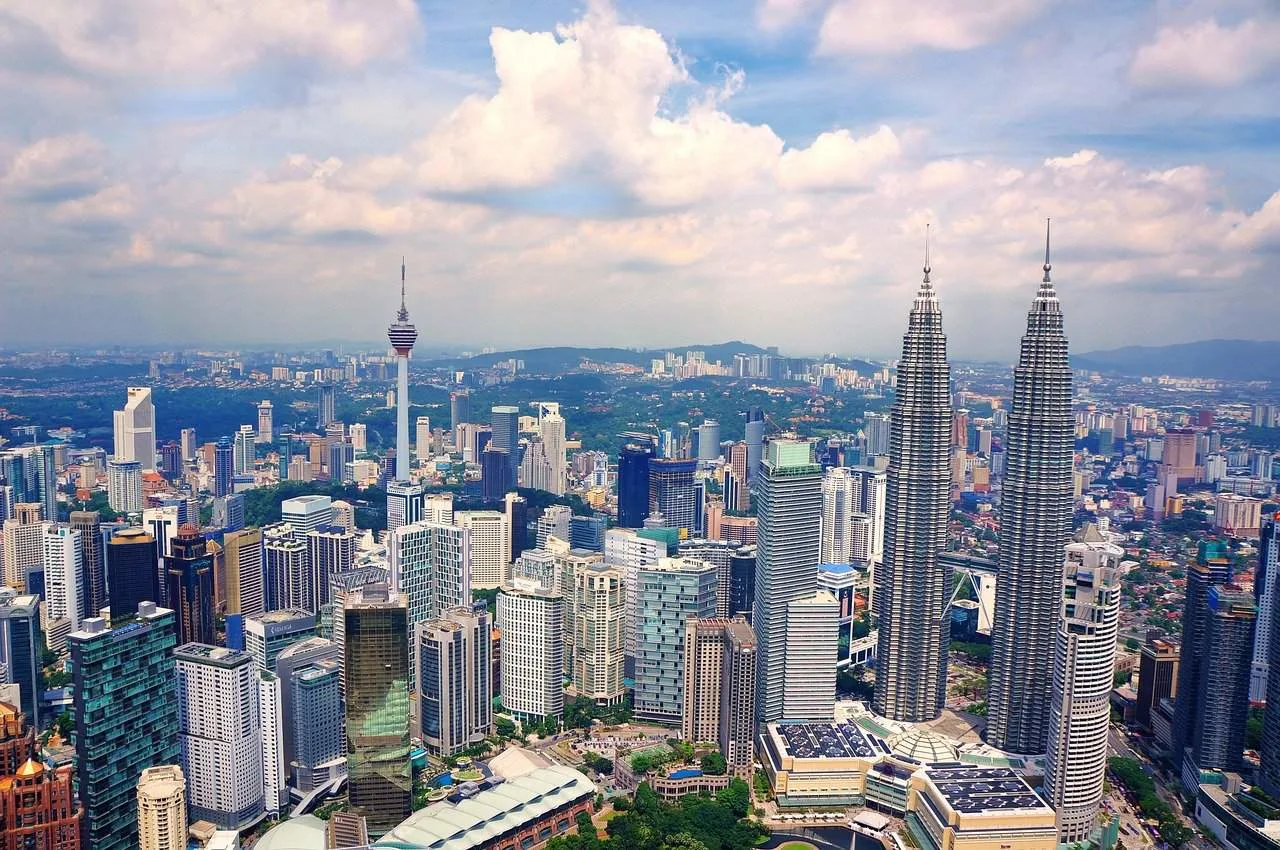 Halal travel in Malaysia, the best things for Muslim travelers to do