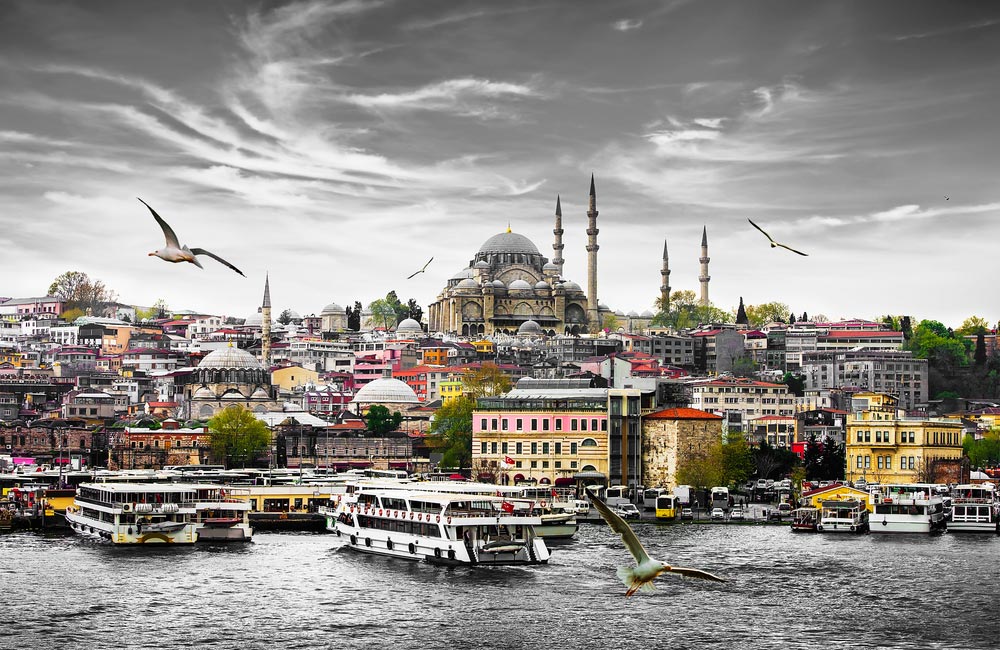 Istanbul muslim trave guide