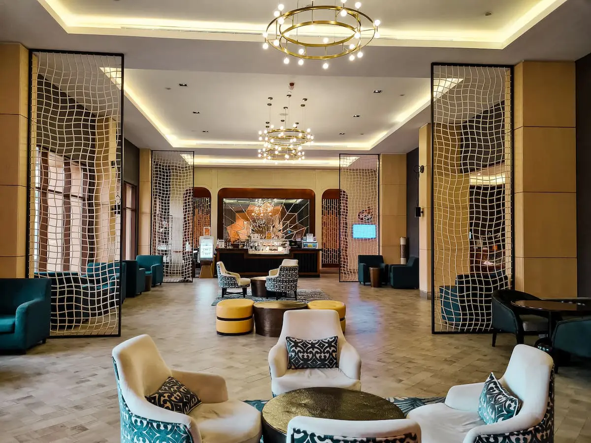 Hotel Review: Doubletree Hotel Ras Al Khaimah - the lobby
