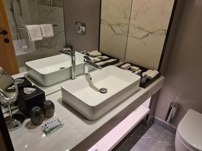 Grand Hyatt Athens hotel review4