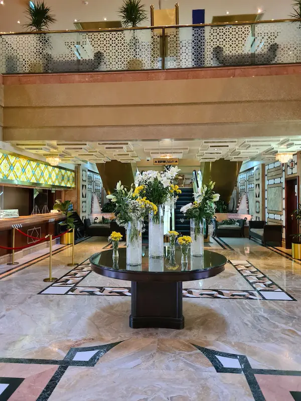 Hilton Medinah hotel review lobby
