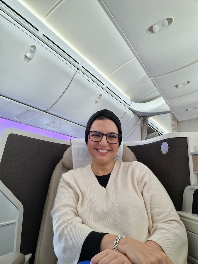 muslim travel girl business class saudi airlines mtg