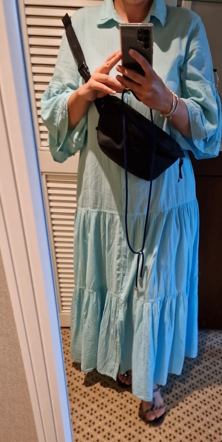 maxi dress with my packsafe slingback perfect outfit for umrah and hajj 